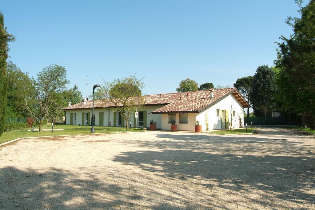 فينْتْسا Caterina Residence المظهر الخارجي الصورة