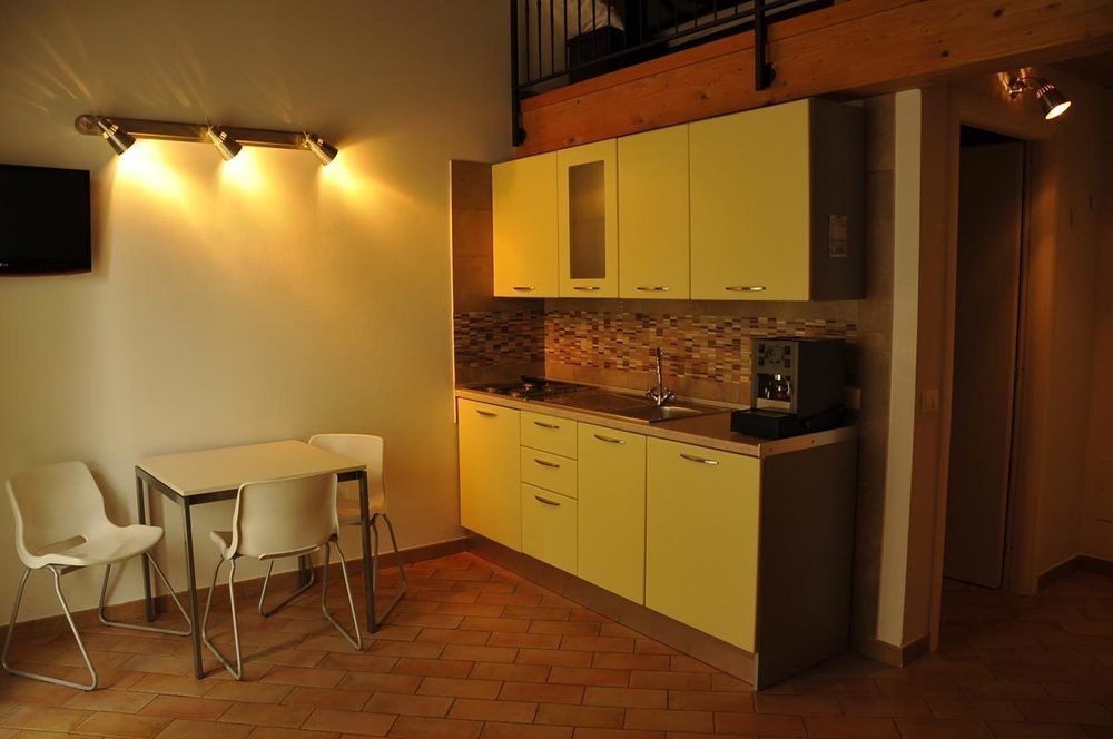 فينْتْسا Caterina Residence المظهر الخارجي الصورة
